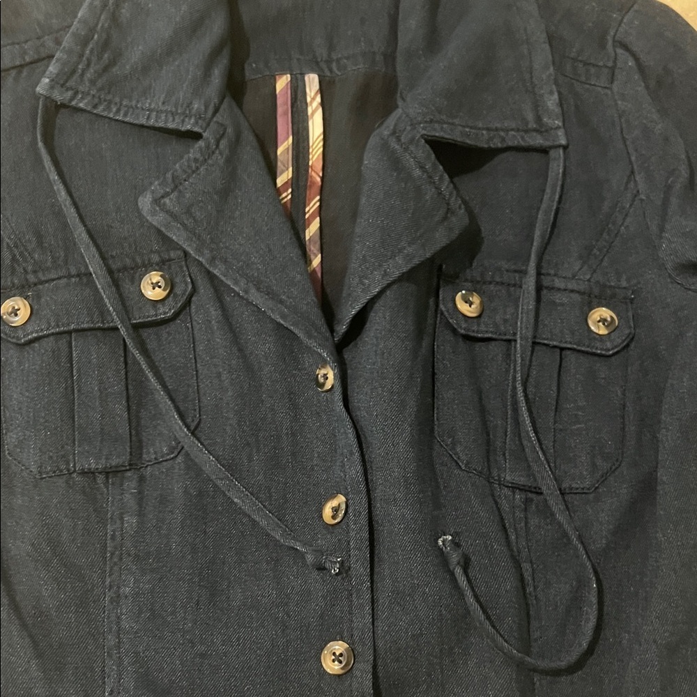 CABI Like New 100% Cotton Denim Style shacket, shirt-jacket, Tunic Size M - Picture 5 of 10